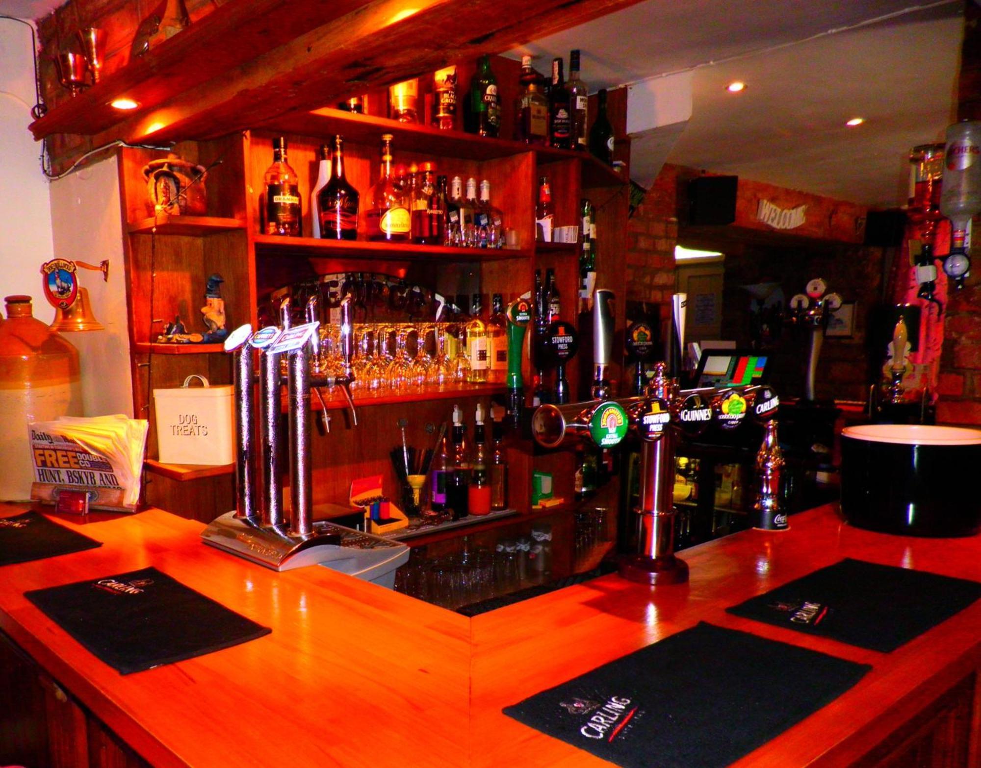 The George Inn & Millingbrook Lodge Ltd Лидней Экстерьер фото